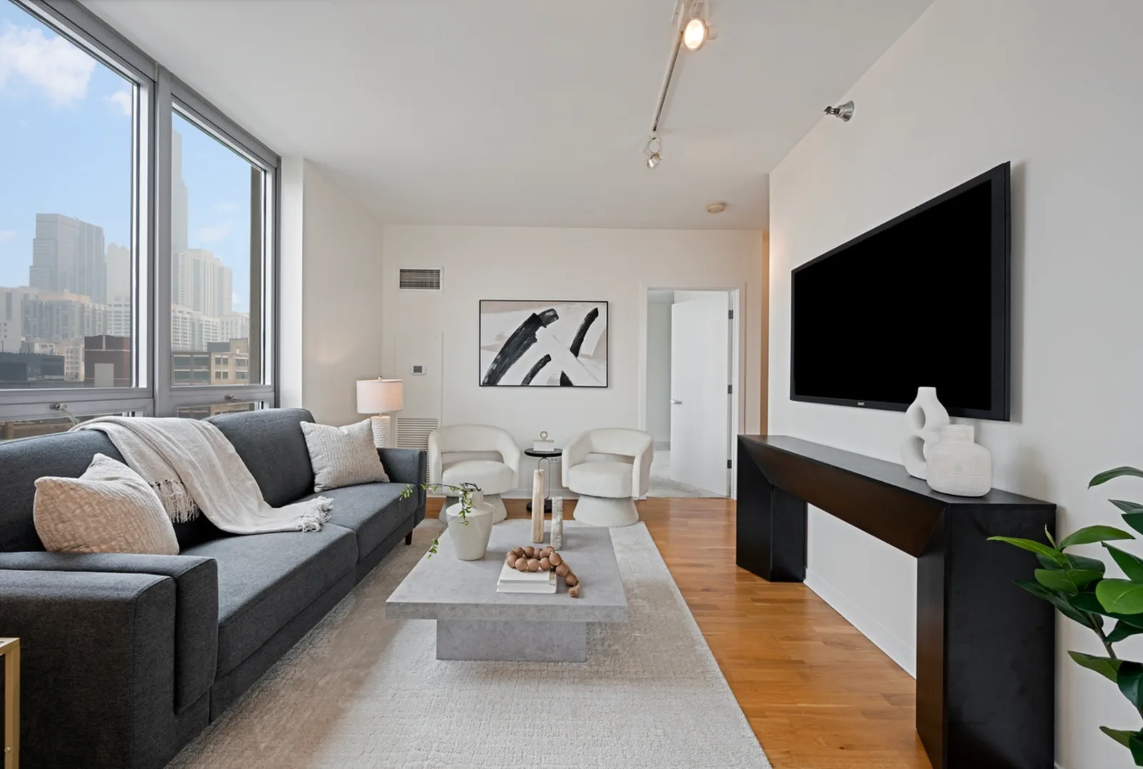 200 W Grand, image 2