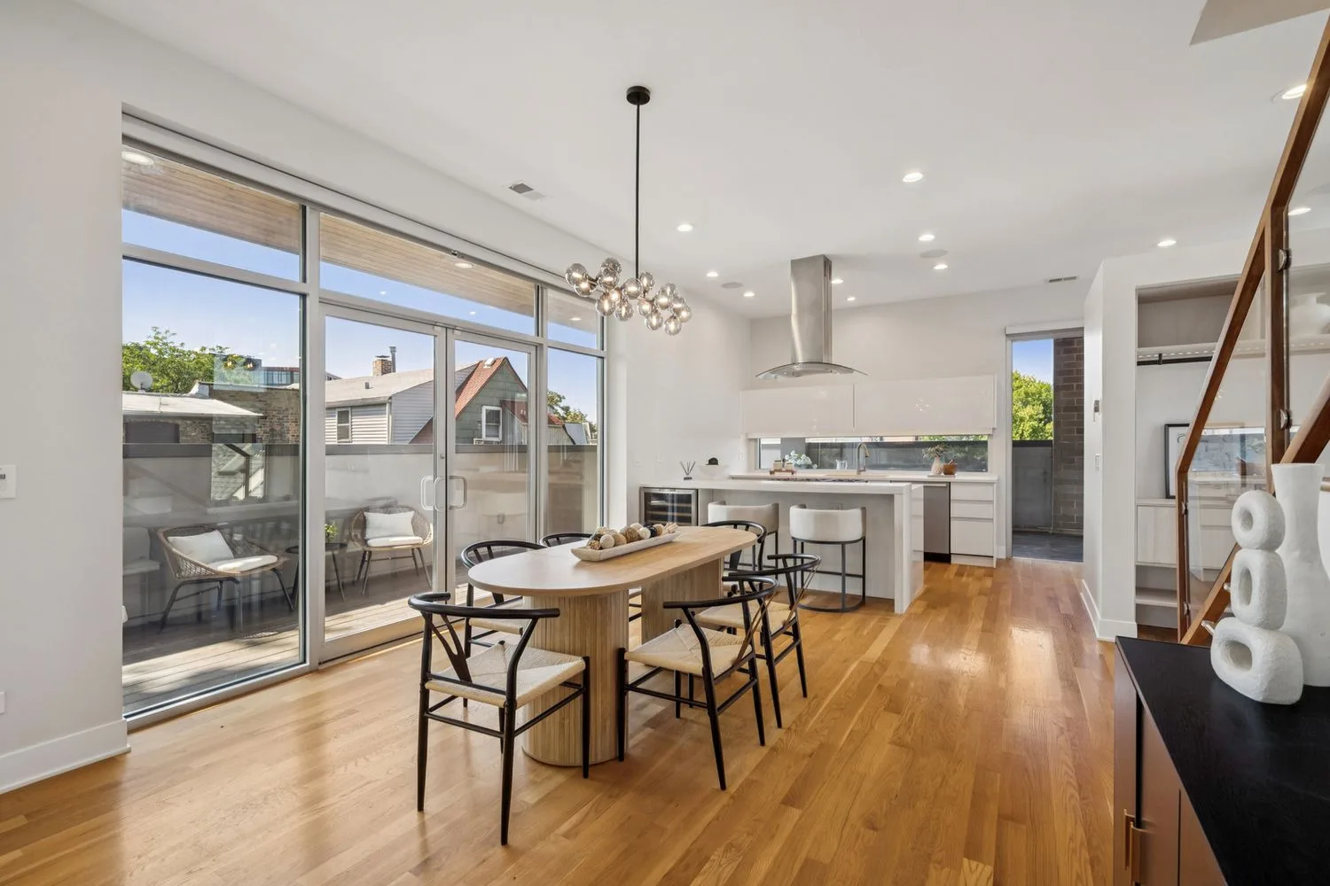 2610 N Mildred, image 12