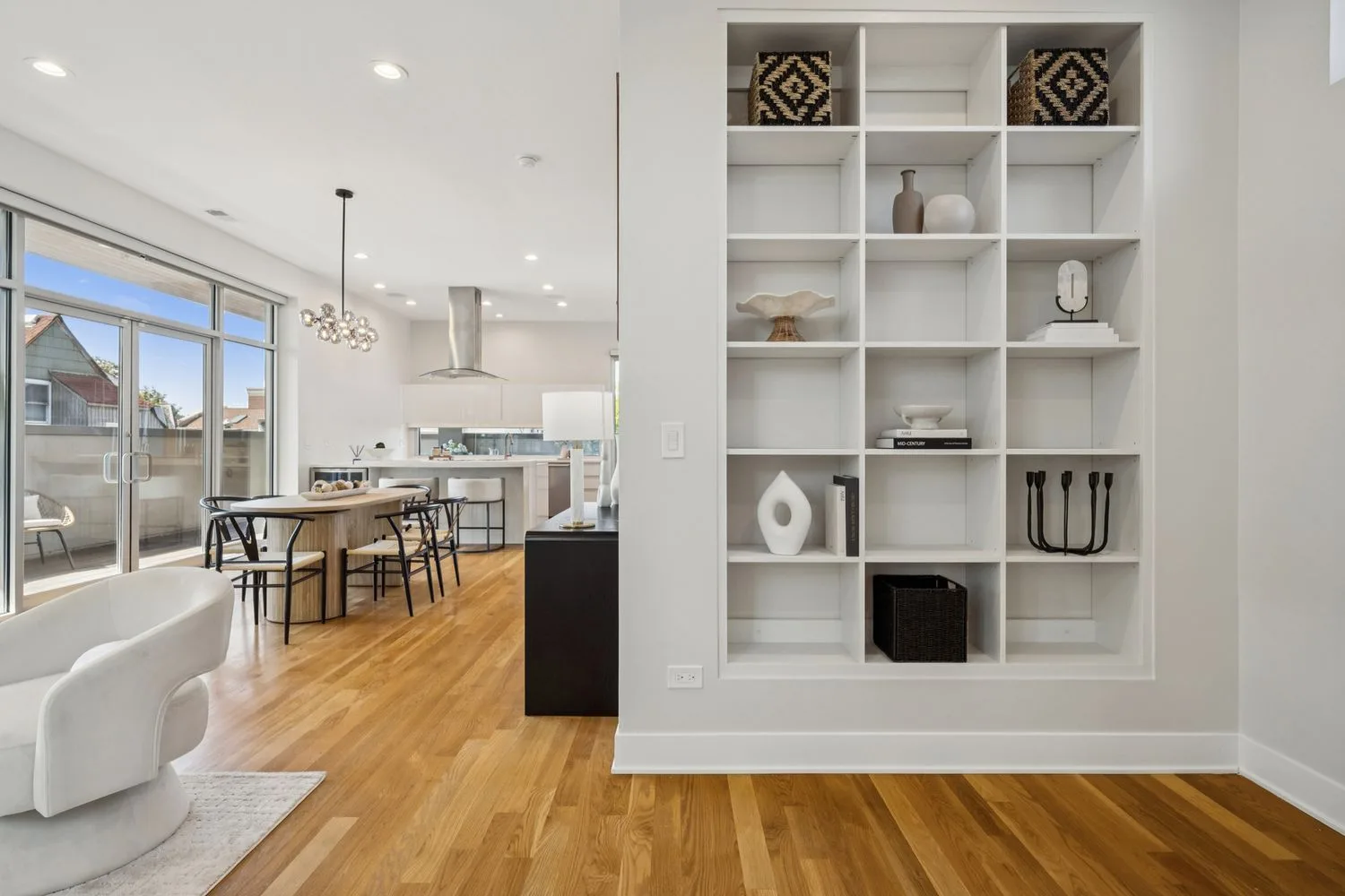 2610 N Mildred, image 11