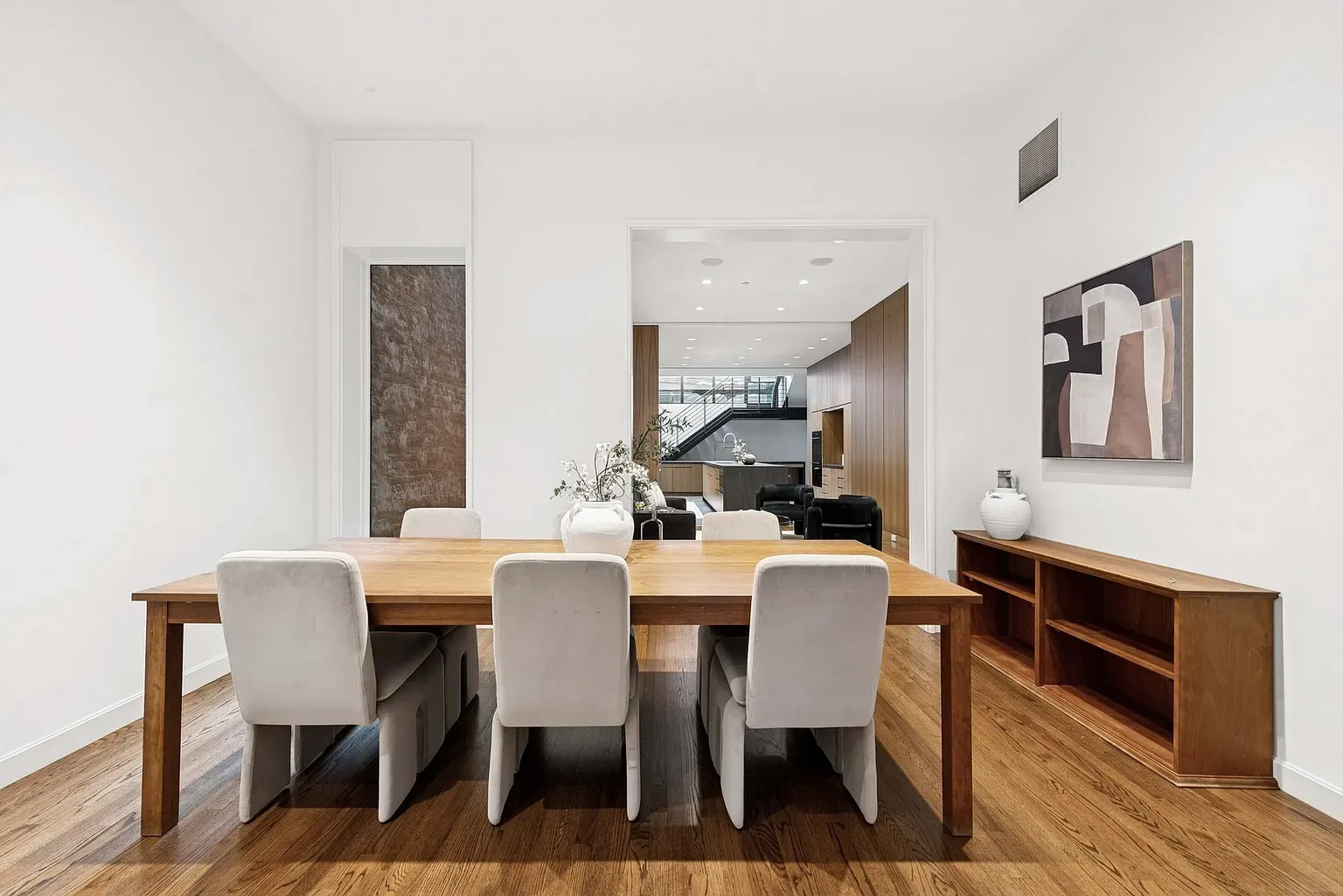53 E Bellevue, image 6