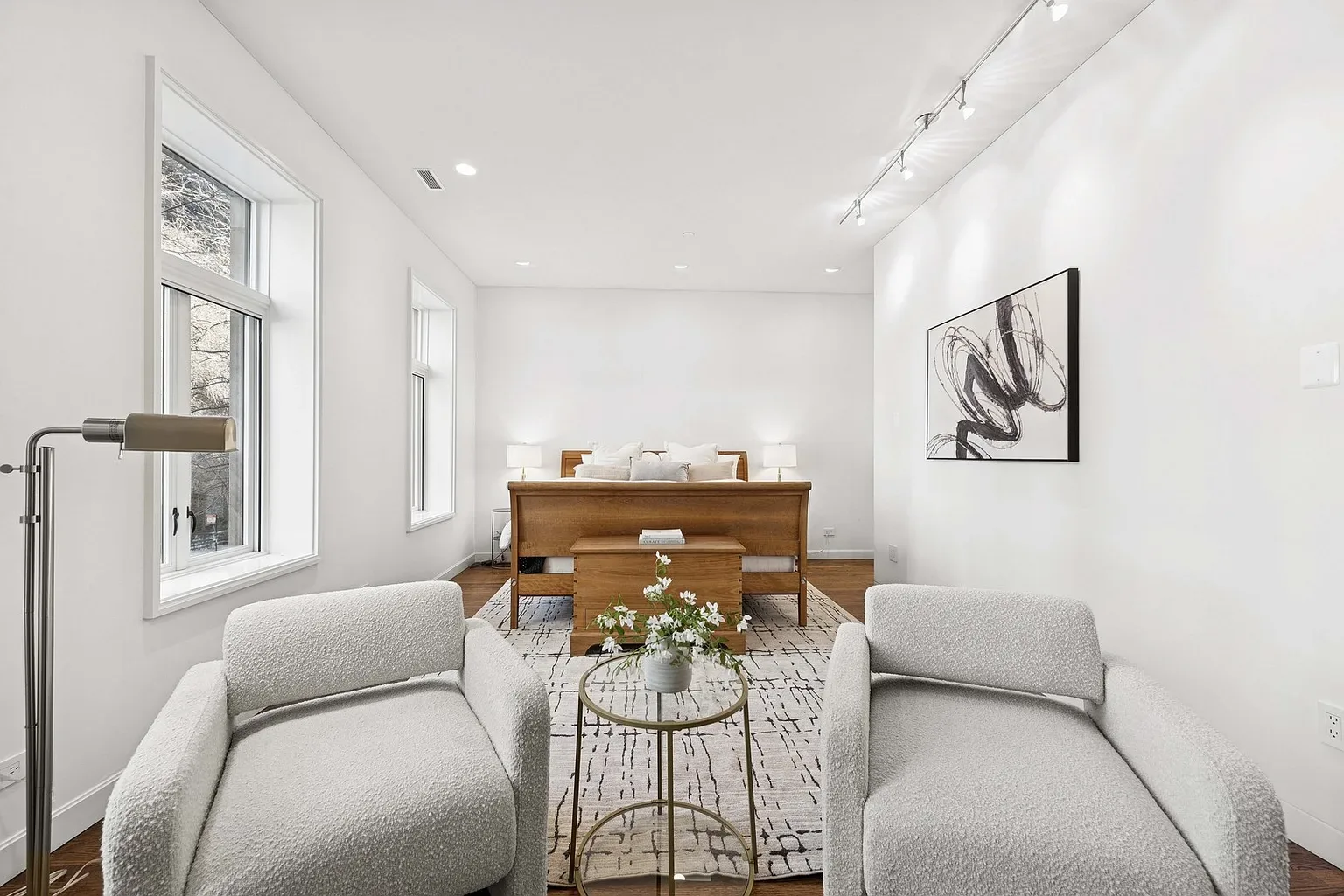 53 E Bellevue, image 13